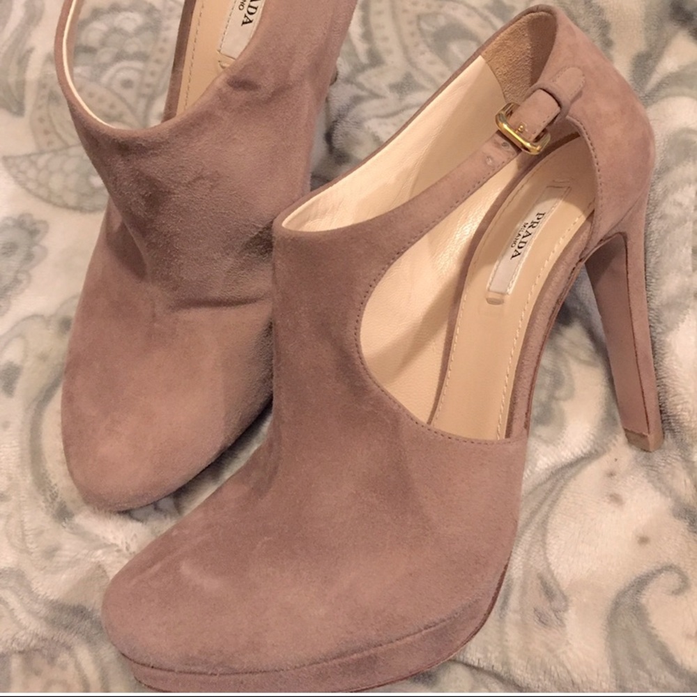 Prada Blush Pink Soft Leather Bootie Heels Size 37.5